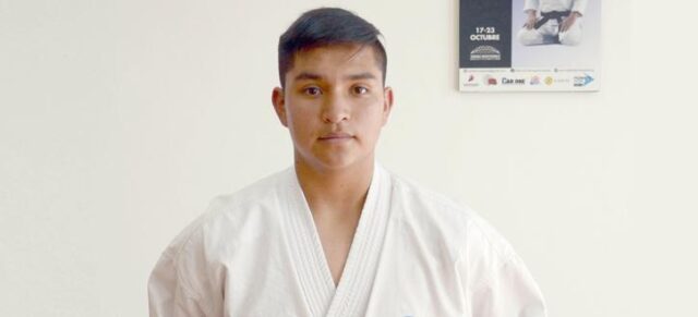 Estudiante de la Benito Juárez gana en Campeonato Nacional de Karate Do