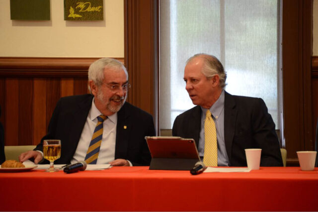 Acuerdan UNAM y UA doble titulación para Maestría en Ingeniería Ambiental