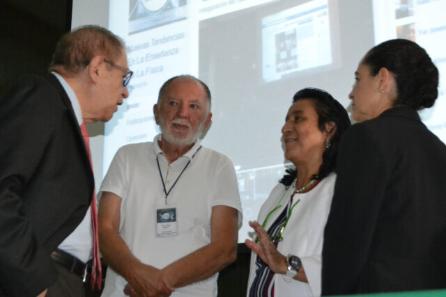 Teléfonos inteligentes y redes sociales promueven el aprendizaje autorregulado: BUAP