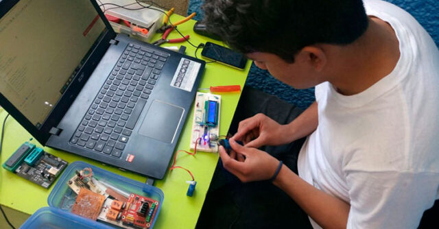 Crea IPN club de electrónica y automatización