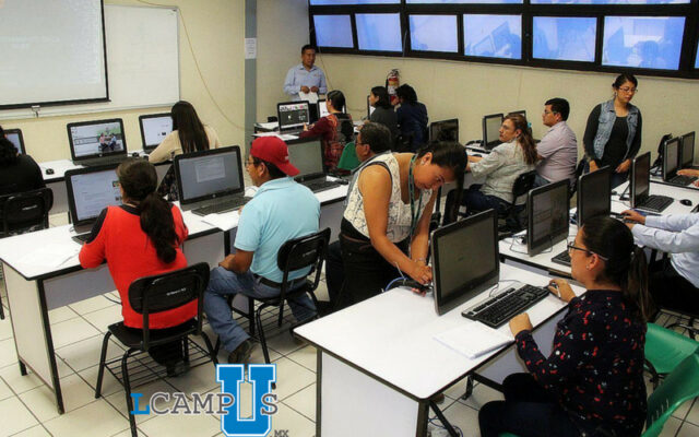 Docentes de Universidad Tecnológica de Tecamachalco Reciben Capacitación
