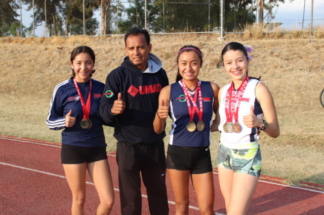 Atletas UMAD rompieron récord nacional en relevos 4×400