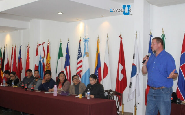 Realizan taller de elaboración de proyectos científicos en Tlaxcala