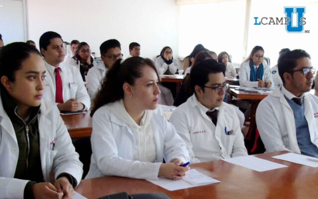 Estudiantes de Medicina de la UAT, UPAEP e Hidalgo realizarán su internado Médico en hospitales de la SESA
