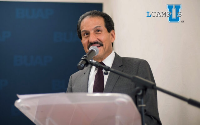 Las humanidades, definen lo esencial de las personas: Alfonso Esparza Ortiz