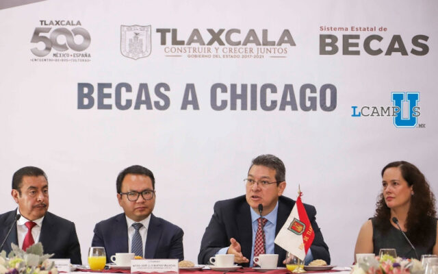 Estudiantes Tlaxcaltecas que Viajarán a la Universidad de Chicago se Reúnen con Marco Mena