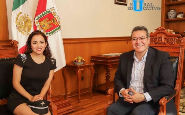 Marco Mena se reúne con la piloto aviador tlaxcalteca Suzzette Barranco