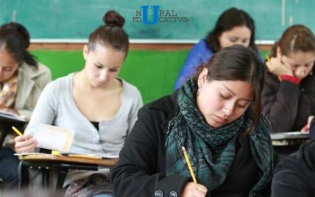 Beca Universal Benito Juárez en Educación Media Superior registra mayor porcentaje de mujeres becadas