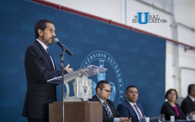 Hoy levantamos la voz en aras de la paz: Rector Alfonso Esparza Ortiz