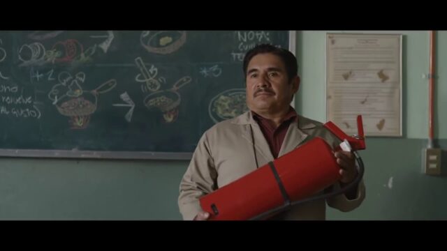 El Cambio Social Comienza En Casa: La Villita Lanza Iniciativa Para Que Hombres Y Mujeres Compartan Las Tareas Del Hogar