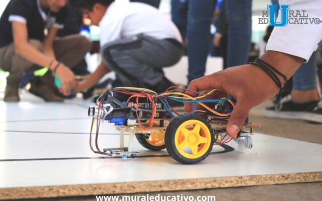 Reconocen el Triunfo a estudiantes de Ingeniería Mecatrónica del TecNM en torneo internacional de robótica virtual.