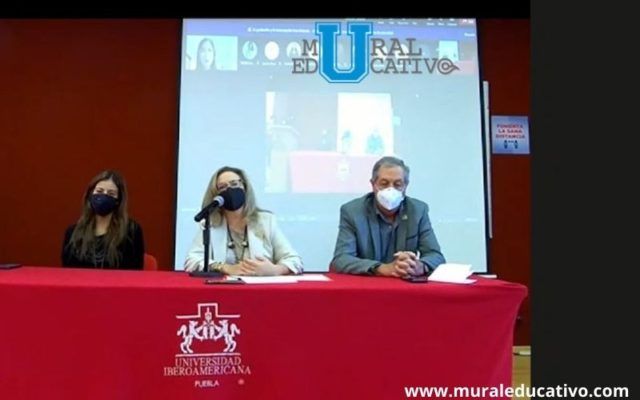 Realiza IBERO Puebla simposio de Biotecnología “Los colores de la biotecnología” con exposición sobre genética