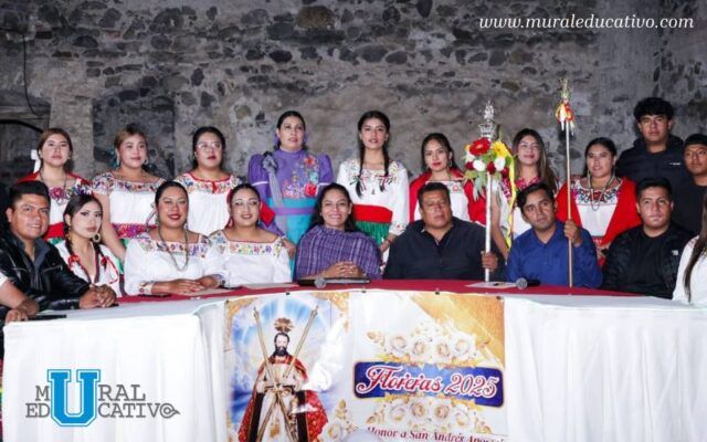 Anuncia Lupita Cuautle actividades de las floreras y castilleros durante Fiesta Patronal de San Andrés Apóstol