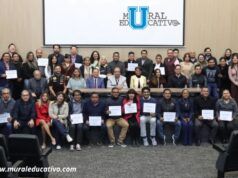 Reconocen a 49 servidores públicos del Congreso de Puebla por su profesionalismo