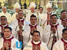 Monseñor, Víctor Sánchez Espinosa, ordeno a ocho nuevos sacerdotes para la Arquidiócesis Angelopolitana