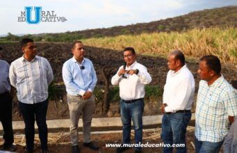 Impulsa Pável Gaspar diálogo con comunidades durante recorrido de obra hidráulica en Puctla