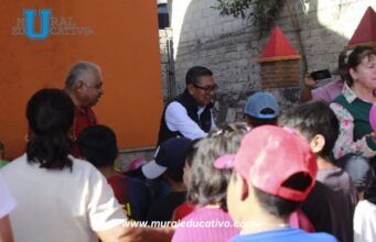 Figueroa lleva sonrisas a los niños de las colonias del sur de la capital poblana