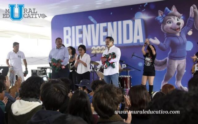 Rectora Lilia Cedillo encabeza bienvenida en CU2