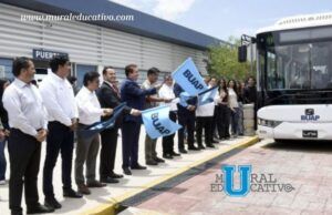 Dan banderazo de salida a nuevas unidades del Sistema de Transporte Universitario