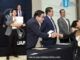 Entregan BUAP y Fundación BBVA reconocimientos a egresados de licenciatura