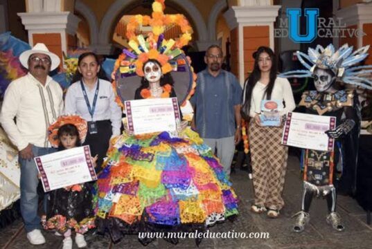 BUAP premia la creatividad infantil en el concurso Catrincitas y Catrincitos