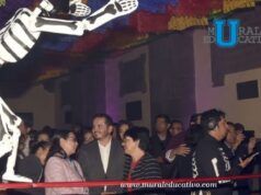 Rinde BUAP homenaje a la lucha libre con la ofrenda “Entre máscaras y leyendas”